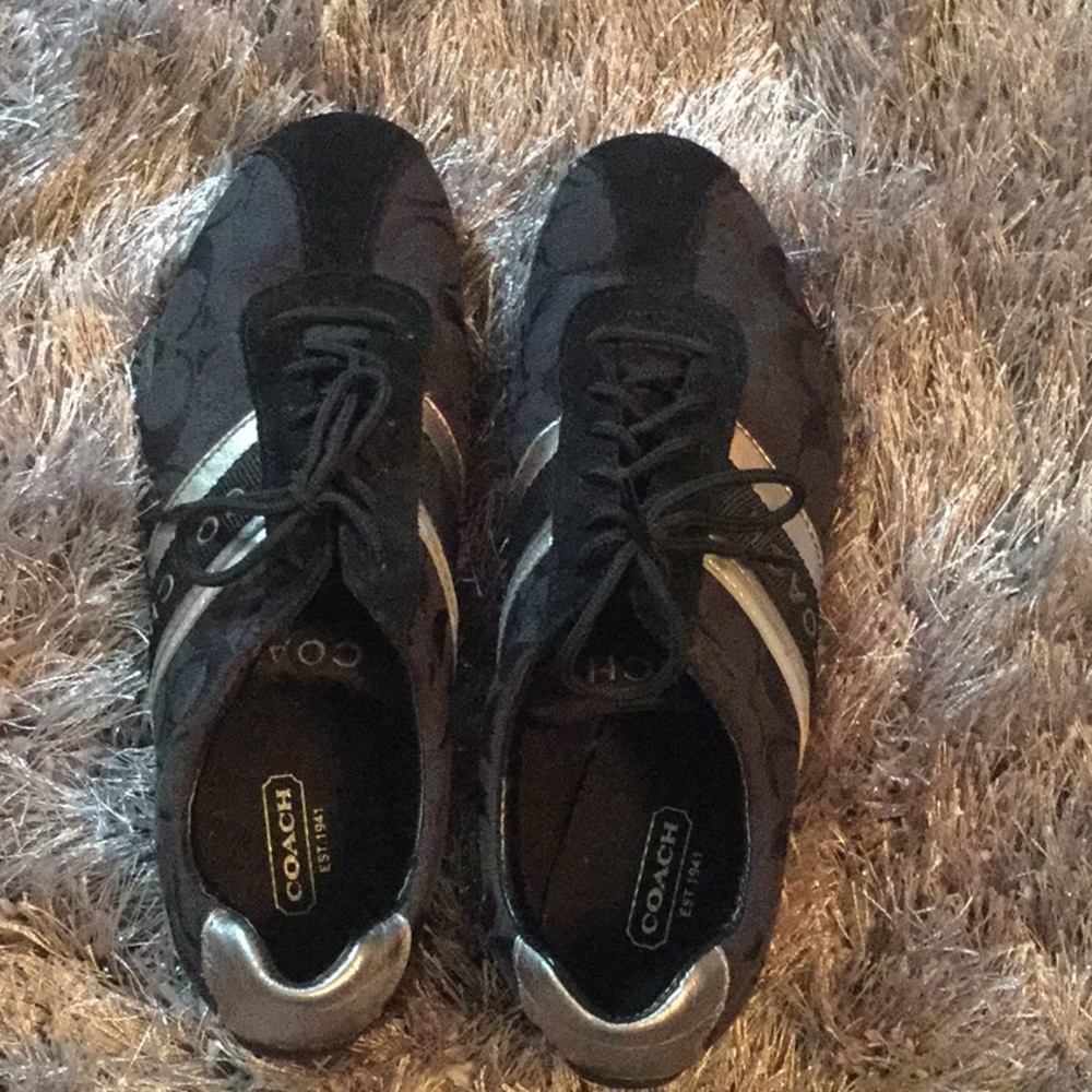 Coach shoes - Picture 2 of 4